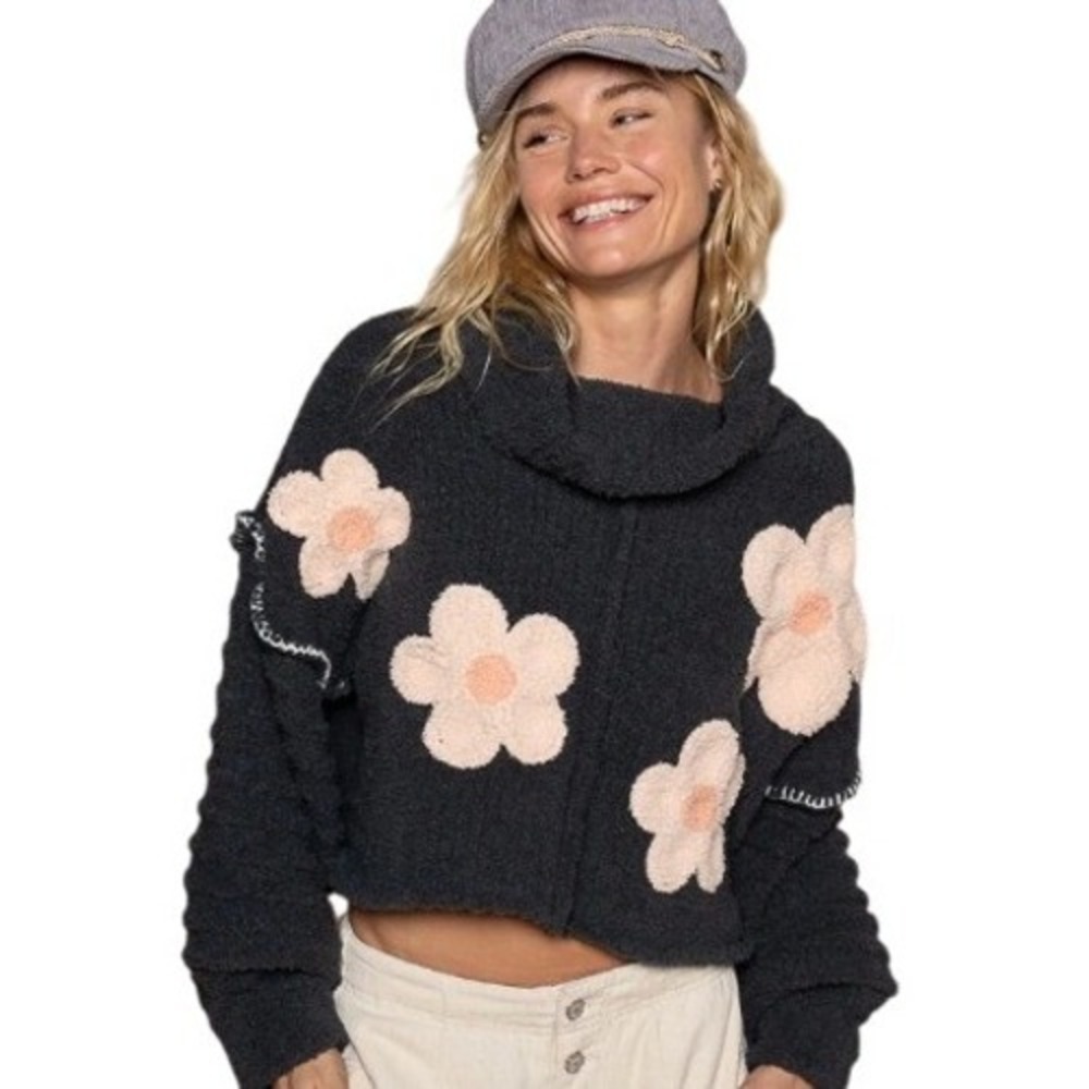 POL Love Life Daisy Patch Boucle Cropped Cowl Neck Sweater Large